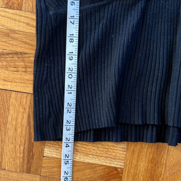 Vintage Black Sweater with Cream Silk Collar L VGUC - Picture 10 of 11